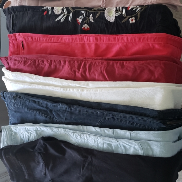 Jeans bundle of 8 pairs - Picture 2 of 2